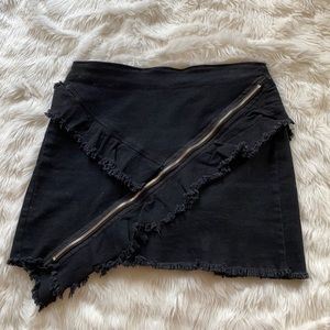 Fashion Nova black denim skirt